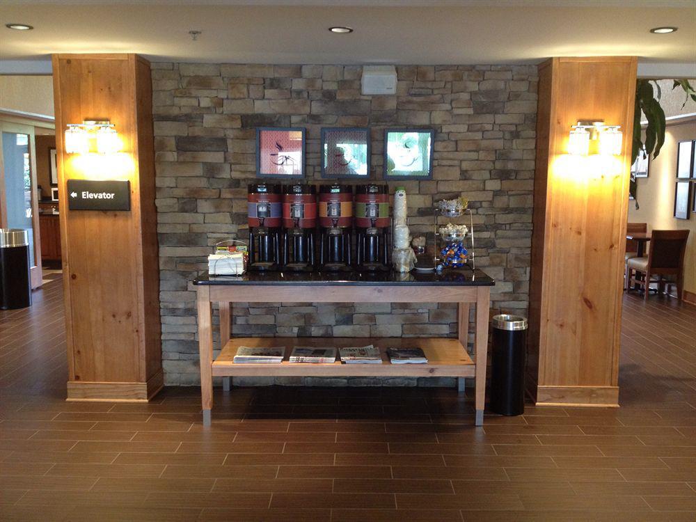 Hampton Inn & Suites Chapel Hill/Durham Dış mekan fotoğraf