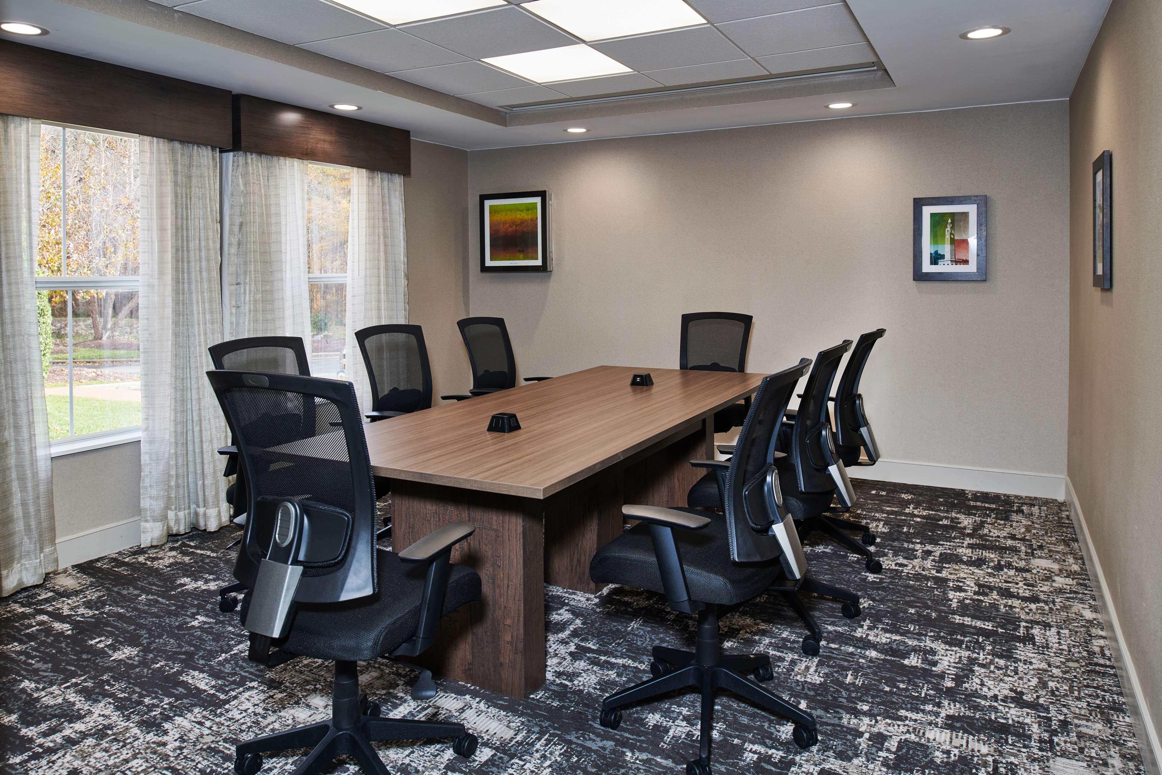 Hampton Inn & Suites Chapel Hill/Durham Dış mekan fotoğraf