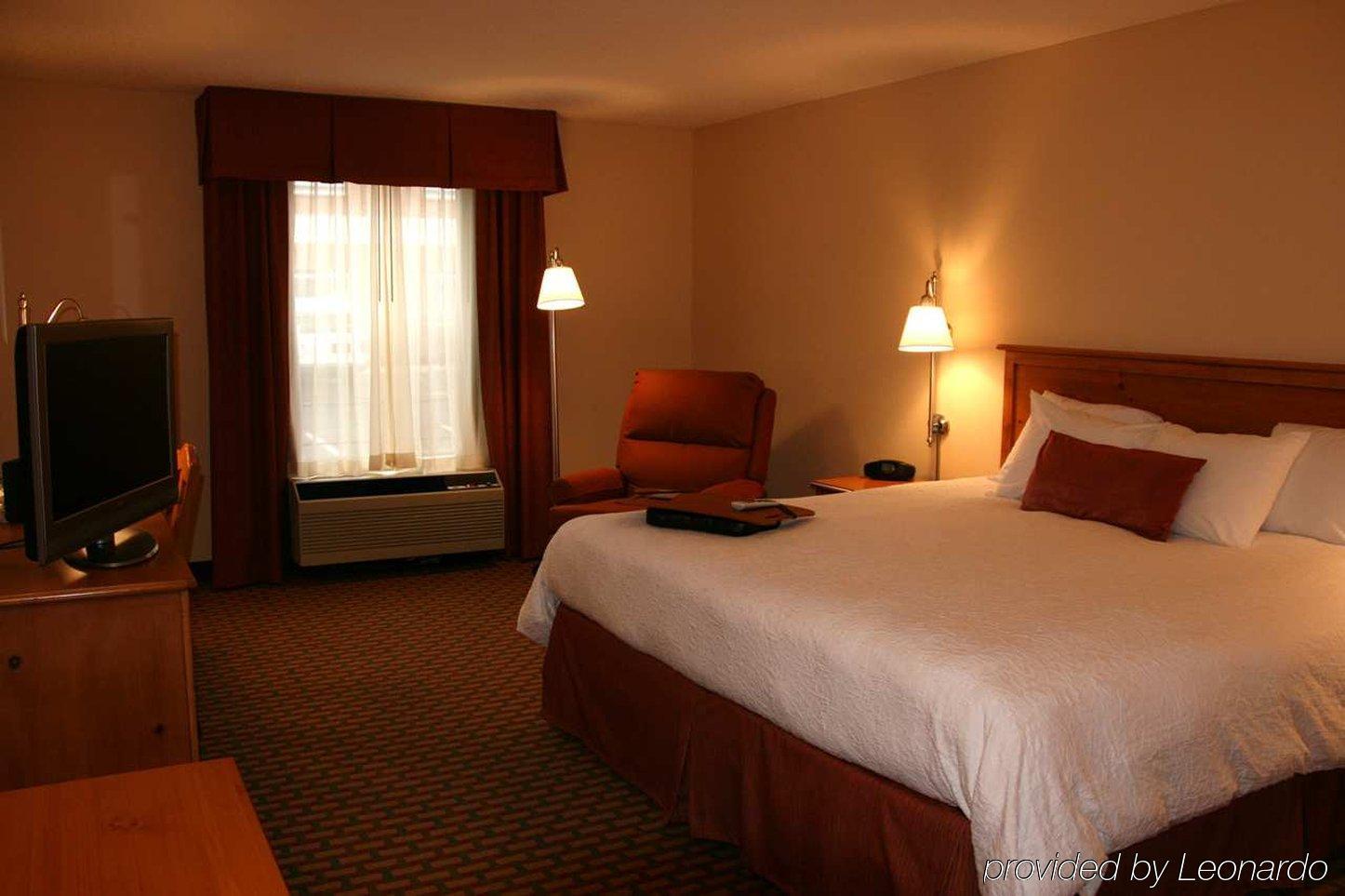 Hampton Inn & Suites Chapel Hill/Durham Oda fotoğraf