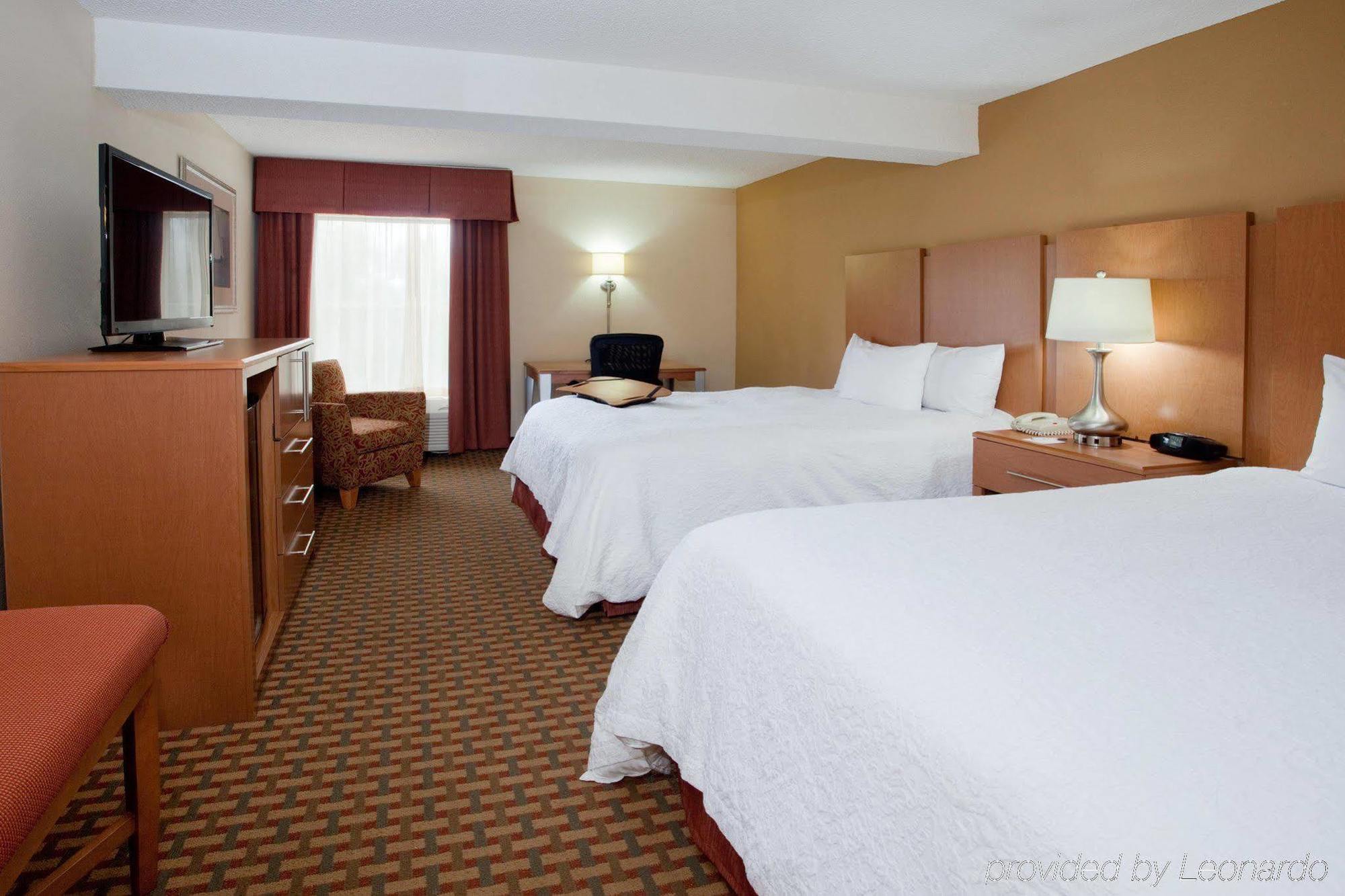 Hampton Inn & Suites Chapel Hill/Durham Dış mekan fotoğraf